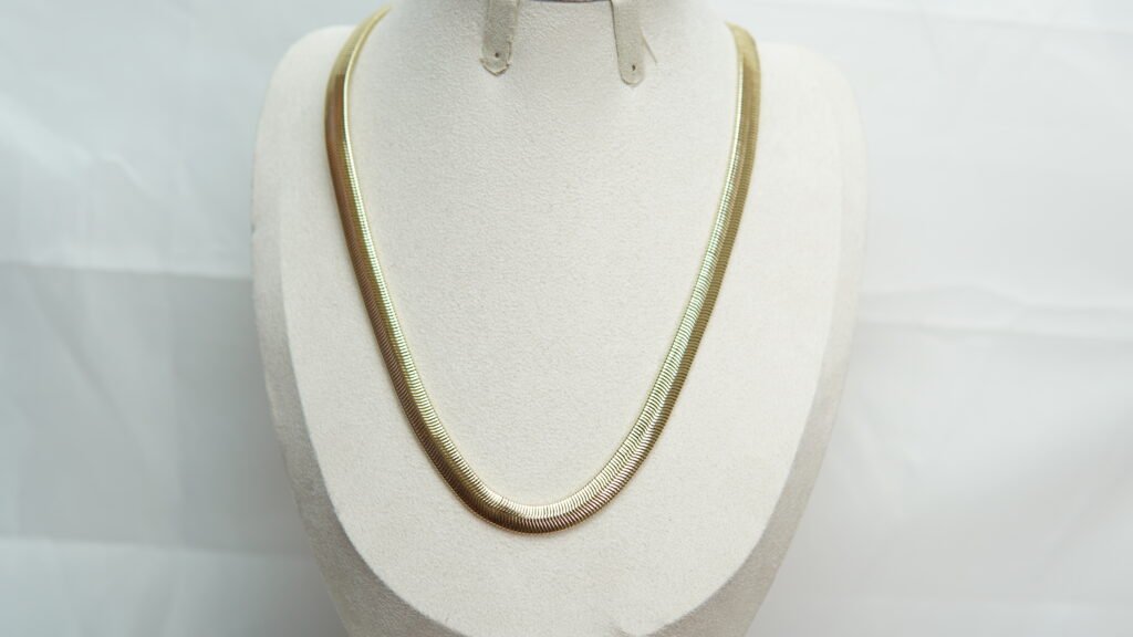 Colier Model Herringbone